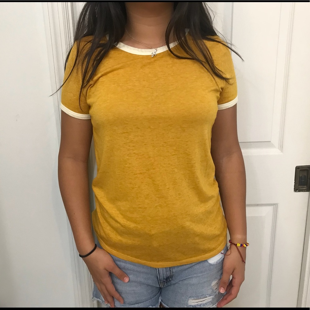 yellow/ gold top